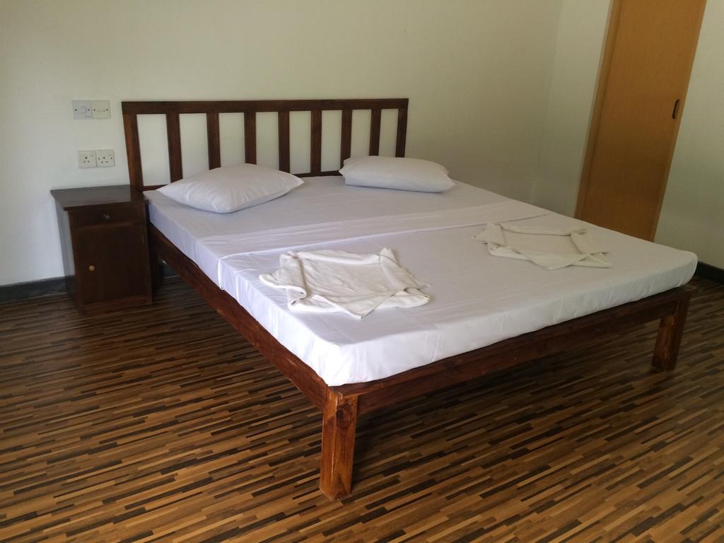 Greenwood Hotel Sigiriya Bagian luar foto